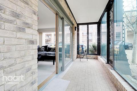 2 bedroom apartment for sale, Williams Building, Addenbrookes Road, Cambridge