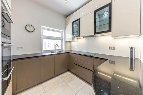 2 bedroom flat to rent, Hatherley Grove, London W2