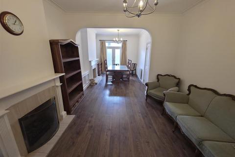 undefined, Warwick Road, Enfield EN3