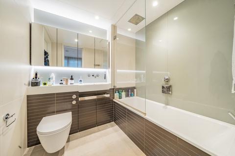 2 bedroom flat for sale, Aurora Gardens, Battersea, London, SW11