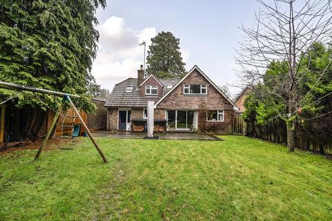 5 bedroom detached house for sale, The Priory, Godstone RH9