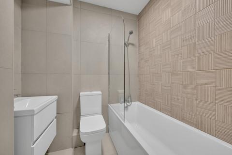 1 bedroom flat to rent, Old Kent Road, London