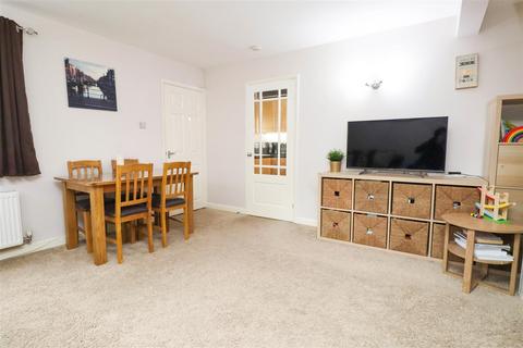 2 bedroom terraced house for sale, Hexham Close, Sandhurst GU47