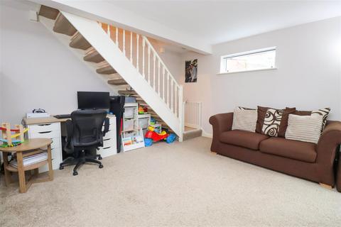 2 bedroom terraced house for sale, Hexham Close, Sandhurst GU47