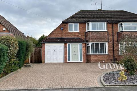 3 bedroom semi-detached house for sale, Dunstall Road, Halesowen