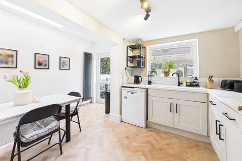 2 bedroom terraced house for sale, Swindon Street, Cheltenham, Gloucestershire, GL51