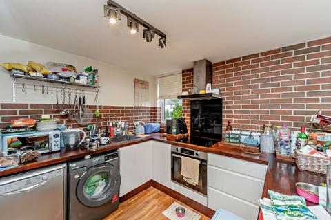 1 bedroom flat for sale, Watling Court, High Street, Elstree WD6