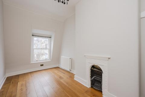 2 bedroom apartment for sale, Richmond TW10