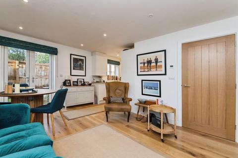 2 bedroom end of terrace house for sale, Applebee Way, Lyme Regis DT7