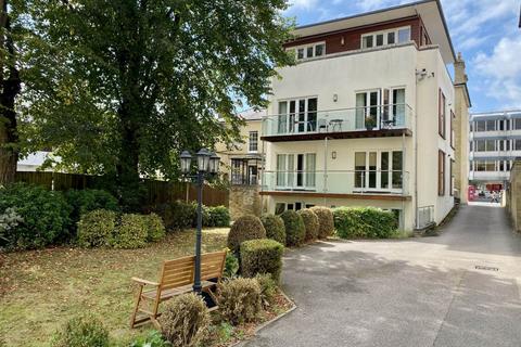 2 bedroom apartment to rent, Hills Road, Felbrigge House, CB2