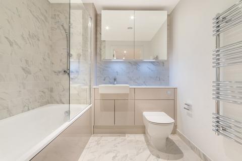 1 bedroom flat for sale, Walton Heights, 143 Walworth Road, Elephant & Castle, London, SE17