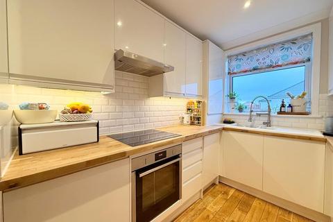 3 bedroom flat for sale, The Avenue, Bournemouth