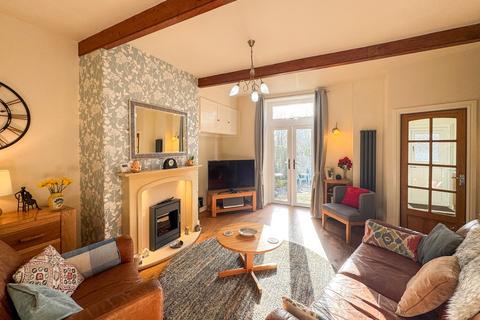 undefined, Windmill Terrace, Huddersfield HD4