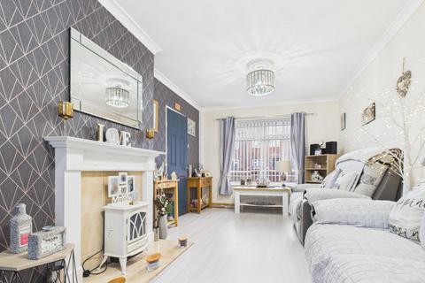 2 bedroom semi-detached house for sale, Cumberland Road, West Yorkshire WF10