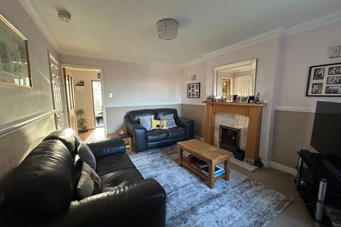 4 bedroom semi-detached house for sale, Highfell Rise, Keighley, BD22