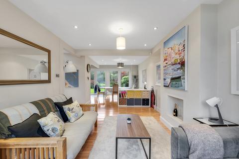 3 bedroom semi-detached house to rent, Portland Avenue, New Malden, KT3