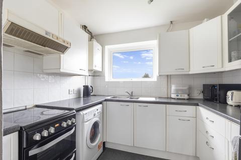 undefined, Fairford Court, Sutton SM2