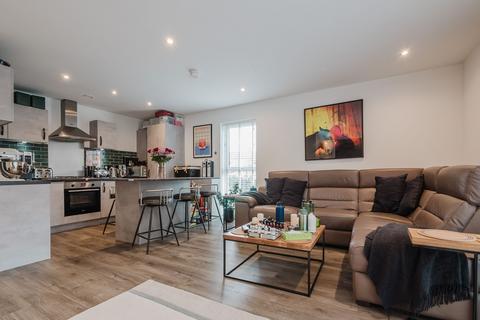 2 bedroom flat for sale, Talbot Road, Stretford, M32