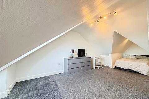 3 bedroom end of terrace house for sale, West Road, Westcliff-on-Sea, Essex