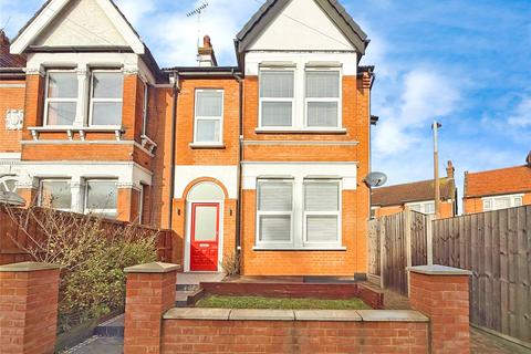 3 bedroom end of terrace house for sale, West Road, Westcliff-on-Sea, Essex