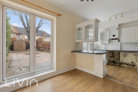 3 bedroom terraced house for sale, Thornton Heath CR7