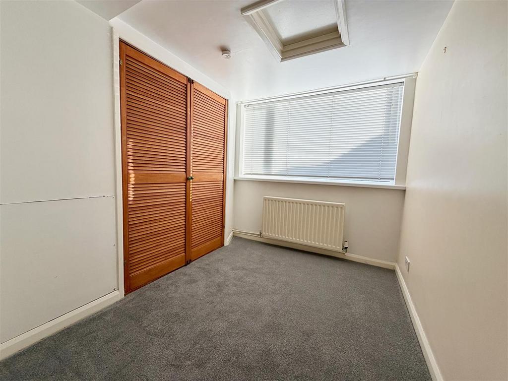 Snug/office/optional bedroom 4
