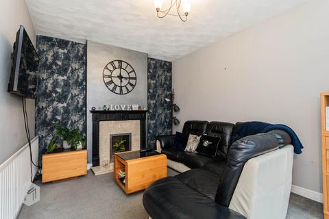 3 bedroom semi-detached house for sale, Stanley Road, Bolton, Greater Manchester, BL1 5JZ