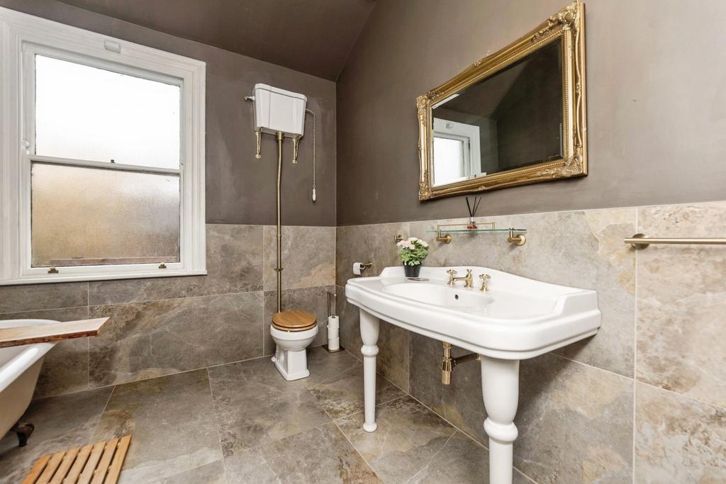 Bathroom/W.C.