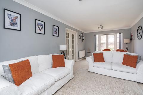 3 bedroom detached house for sale, Vincent Place, Ashford TN24