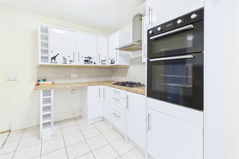 undefined, Ferndale Road, Swindon SN2