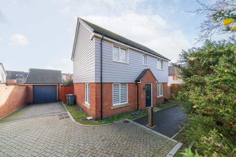 Bowers Drive, Bursledon, Southampton, Hampshire, SO31