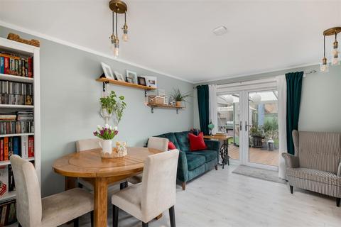2 bedroom end of terrace house for sale, Stapledon Green, Temple Herdewyke, Southam
