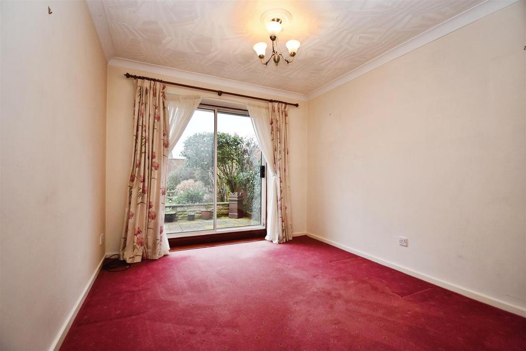 Sitting room / bedroom four
