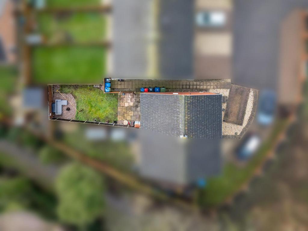 147tinkersgreenroadtamworthb775lj1arielblur