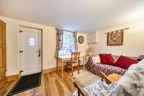 undefined, Broughton Crossing,  Aylesbury,  HP22