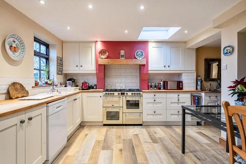undefined, Broughton Crossing,  Aylesbury,  HP22