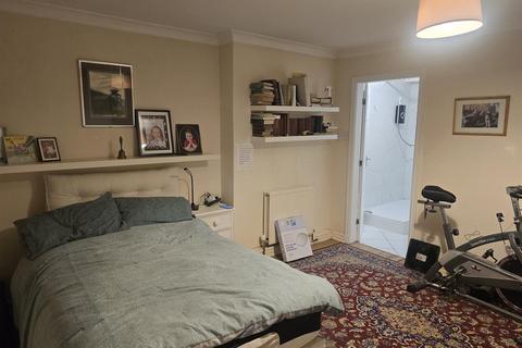 2 bedroom apartment for sale, Ellesmere Road, Eccles M30