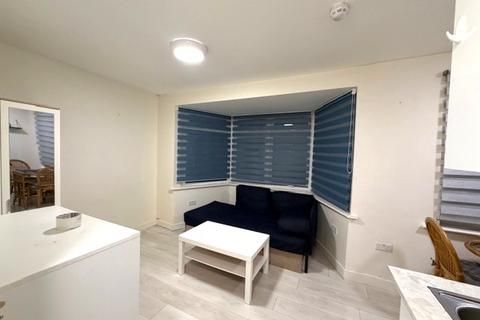 undefined, Waverley Garden, NW107EE