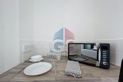 16 bedroom house share to rent, Doncaster, DN4