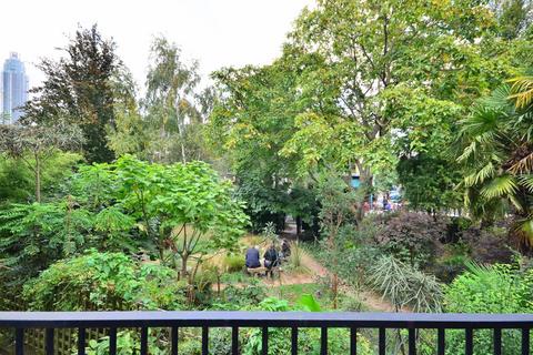 1 bedroom flat for sale, Bonnington Square, Vauxhall, London, SW8