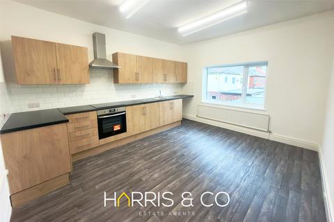 4 bedroom apartment to rent, St. Davids Road North, Lytham St. Annes, Lancashire, FY8