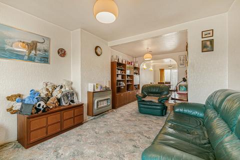 undefined, Nursery Gardens, Staines-upon-Thames, Surrey, TW18