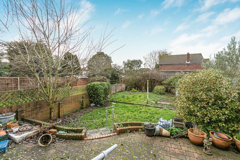 undefined, Nursery Gardens, Staines-upon-Thames, Surrey, TW18