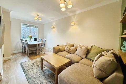 3 bedroom terraced house for sale, Merryman Drive, Berkshire RG45