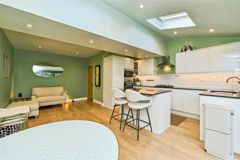 undefined, Milner Drive, Twickenham, TW2