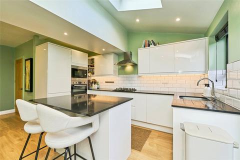 undefined, Milner Drive, Twickenham, TW2