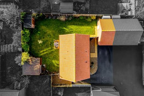 3 bedroom detached house for sale, Bracken Road, Surfleet