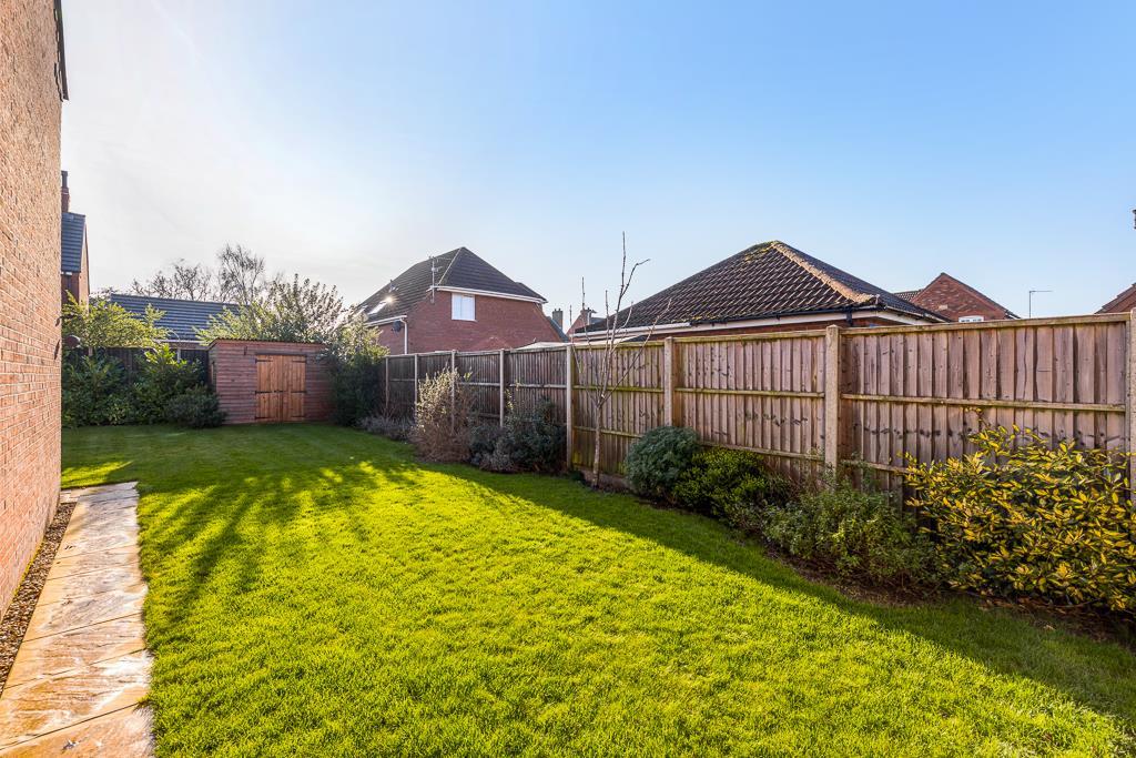 5 Bracken Road (Surfleet)-10.jpg