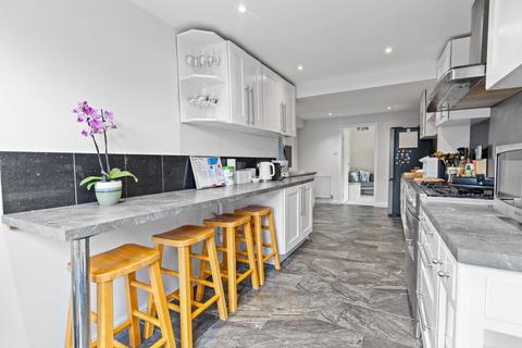 4 bedroom semi-detached house for sale, Milton Crescent, East Grinstead RH19