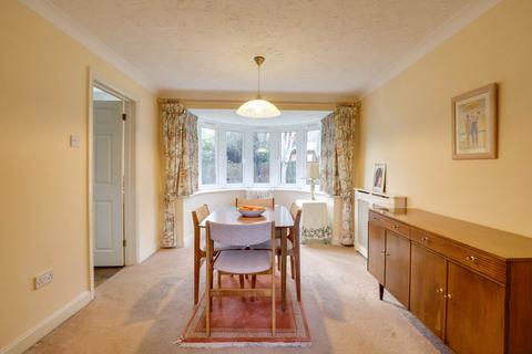 4 bedroom detached house for sale, Hunters Chase, Reading